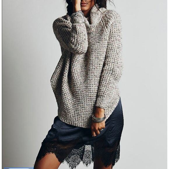 Free People Dylan Tweedy Size XS Chunky Knit Blend Tunic Sweater - Picture 1 of 10